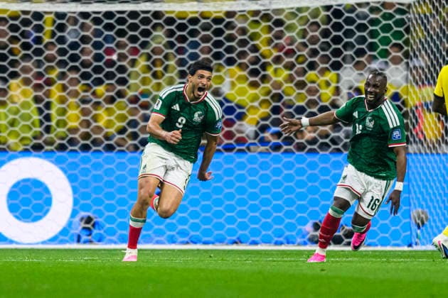 June 30, 2026, Peru: Raul Jimenez of Mexico celebrates his goal during the FIFA World Cup, WM, Weltmeisterschaft, Fussball 2026 match between Mexico and Ecuador. Mexico hosted Ecuador at Mexico City Stadium on June 20, 2026 in Mexico City, Mexico Soccer 2026: Mexico 2:0 Ecuador - FIFA World Cup 2026  - ZUMAf196 20260630_zsp_f196_027 Copyright: xMartinxFonsecax