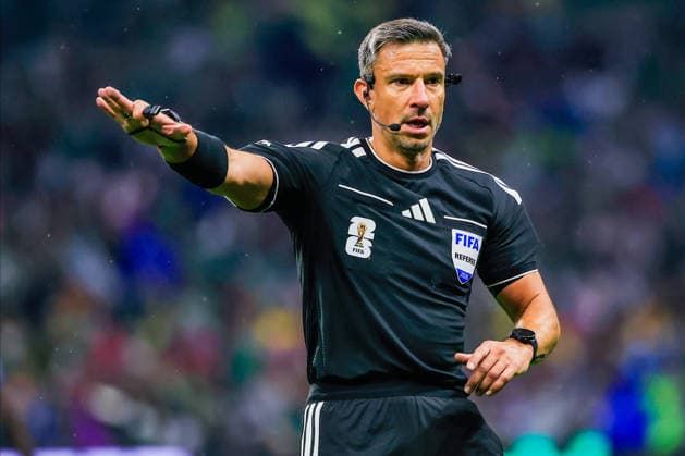 MEXICO CITY, MEXICO - JUNE 30: Referee, Slavko Vincic during the FIFA World Cup, WM, Weltmeisterschaft, Fussball 2026 Round Of 32 match between Mexico and Group C E F H I Third Place at Mexico City Stadium on June 30, 2026 in Mexico City, Mexico.  Copyright: xMBxMediax