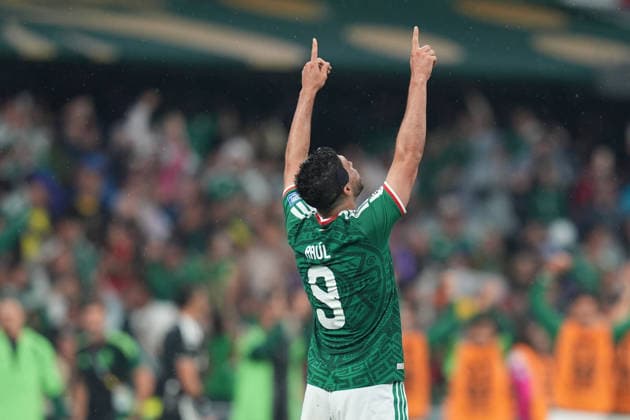 Mexico v Ecuador Round of 32 - FIFA World Cup, WM, Weltmeisterschaft, Fussball 2026 Raul Jimenez 9 of Mexico national team, Nationalteam celebrating after scoring a goal during the FIFA Word Cup 2026 round of 32 match between Mexico and Ecuador at Mexico City Stadium. on June 30, 2026 in Mexico City, Mexico. Mexico City CDMX Mexico Copyright: xIanxRoblesx