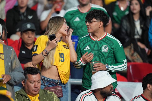 Mexico v Ecuador Round of 32 - FIFA World Cup, WM, Weltmeisterschaft, Fussball 2026 Ecuadorian fans support their national team, Nationalteam during the FIFA Word Cup 2026 round of 32 match between Mexico and Ecuador at Mexico City Stadium. on June 30, 2026 in Mexico City, Mexico. Mexico City CDMX Mexico Copyright: xIanxRoblesx