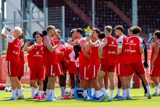 1. FSV Mainz 05, Auftakttraining, 01.07.2026 Auftakttraining der Herren des 1. FSV Mainz 05 zur Saison 2026 27 der 1. Fussball Bundesliga, Trainingsgelände auf dem Wolfgang Frank Campus, Mainz, 01.07.2026 DFL DFB regulations prohibit any use of photographs as image sequences and or quasi-video. *** 1 FSV Mainz 05, First Training Session, July 1, 2026: First training session for the 1 FSV Mainz 05 men’s team ahead of the 2026–27 season of the 1. Bundesliga, held at the training facility on the Wolfgang Frank Campus in Mainz, July 1, 2026 DFL and DFB regulations prohibit any use of photographs as image sequences and or quasi-video Copyright: xBEAUTIFULxSPORTS Hahnex