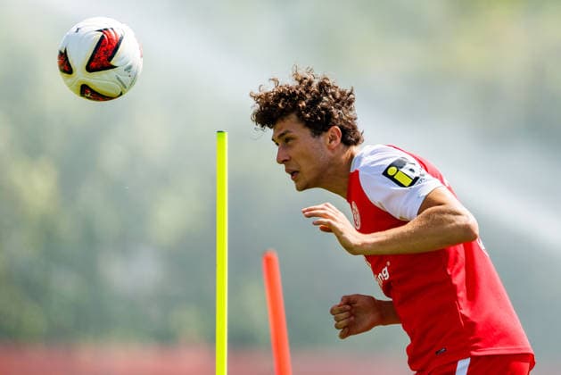 1. FSV Mainz 05, Auftakttraining, 01.07.2026 Fabia Gruber (1. FSV Mainz 05) Auftakttraining der Herren des 1. FSV Mainz 05 zur Saison 2026 27 der 1. Fussball Bundesliga, Trainingsgelände auf dem Wolfgang Frank Campus, Mainz, 01.07.2026 DFL DFB regulations prohibit any use of photographs as image sequences and or quasi-video. *** 1 FSV Mainz 05, Season-Opening Training Session, July 1, 2026 Fabia Gruber 1 FSV Mainz 05 Men’s team’s first training session of the 2026–27 season in the 1. Bundesliga, training grounds at the Wolfgang Frank Campus, Mainz, July 1, 2026 DFL DFB regulations prohibit any use of photographs as image sequences and or quasi-video Copyright: xBEAUTIFULxSPORTS Hahnex