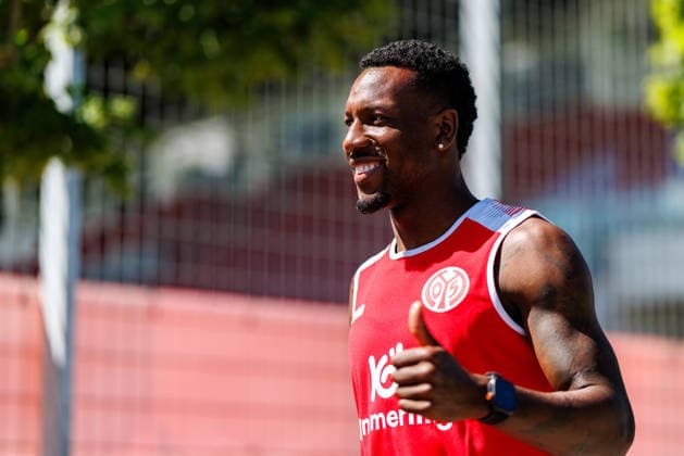 1. FSV Mainz 05, Auftakttraining, 01.07.2026 Sheraldo Becker (1. FSV Mainz 05, 23) Auftakttraining der Herren des 1. FSV Mainz 05 zur Saison 2026 27 der 1. Fussball Bundesliga, Trainingsgelände auf dem Wolfgang Frank Campus, Mainz, 01.07.2026 DFL DFB regulations prohibit any use of photographs as image sequences and or quasi-video. *** 1 FSV Mainz 05, Season-Opening Training Session, July 1, 2026 Sheraldo Becker 1 FSV Mainz 05, 23rd pre-season training session for the 1 FSV Mainz 05 men’s team for the 2026–27 1. Bundesliga season, training grounds at the Wolfgang Frank Campus, Mainz, July 1, 2026 DFL DFB regulations prohibit any use of photographs as image sequences and or quasi-video Copyright: xBEAUTIFULxSPORTS Hahnex
