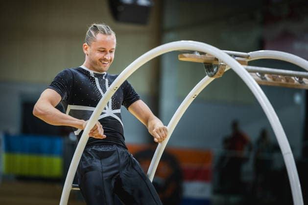 Wheel Gymnastics World Championships 2026 Rhönrad Weltmeisterschaft 2026. Deutschland, Göttingen am 01. Juli 2026: Tag eins der Weltmeisterschaft in Rhönrad mit über 250 Athletinnen und Athleten aus 17 Nationen. Im Bild: deutsche Rhönrad Turner Johannes Stolper (TSC Strausberg) bei der Geradeturnen Disziplin (Straight-line). *** 2026 World Championships in Wheel Gymnastics, 2026 Rhönrad World Championships, Germany, Göttingen on July 1, 2026—Day one of the Rhönrad World Championships with over 250 athletes from 17 nations. Pictured: German Rhönrad gymnast Johannes Stolper of TSC Strausberg competing in the Straight Line discipline.