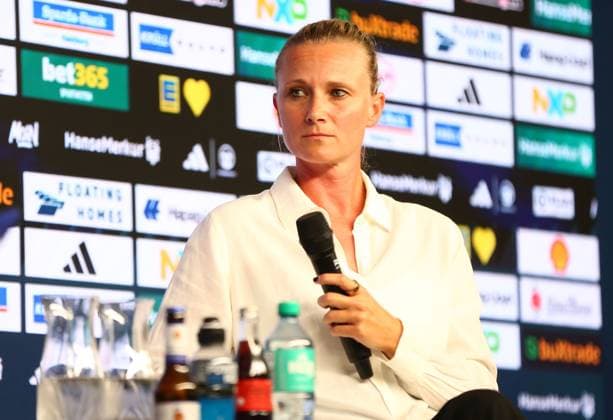 01.07.2026, xcex, GER, Hamburg, Volksparkstadion, Fussball, 1. Bundesliga, Saison 2026 2027, HSV, Hamburger Sportverein, Pressekonferenz anlaesslich der Vorstellung der neuen HSV-Sportvorstaendin Kathleen Krueger beim HSV DFL regulations prohibit any use of photographs as image sequences and or quasi-video *** July 1, 2026, xcex, GER, Hamburg, Volksparkstadion, Soccer, Bundesliga 1, 2026–2027 season, HSV, Hamburger Sportverein, press conference marking the introduction of HSV’s new sporting director, Kathleen Krueger; DFL regulations prohibit any use of photographs as image sequences and or quasi-video