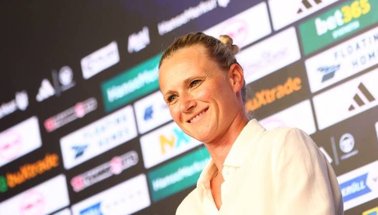 01.07.2026, xcex, GER, Hamburg, Volksparkstadion, Fussball, 1. Bundesliga, Saison 2026 2027, HSV, Hamburger Sportverein, Pressekonferenz anlaesslich der Vorstellung der neuen HSV-Sportvorstaendin Kathleen Krueger beim HSV DFL regulations prohibit any use of photographs as image sequences and or quasi-video *** July 1, 2026, xcex, GER, Hamburg, Volksparkstadion, Soccer, Bundesliga 1, 2026–2027 season, HSV, Hamburger Sportverein, press conference marking the introduction of HSV’s new sporting director, Kathleen Krueger; DFL regulations prohibit any use of photographs as image sequences and or quasi-video