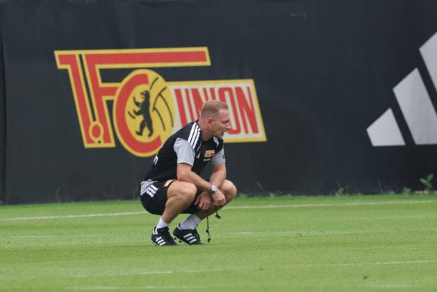 BERLIN, DEUTSCHLAND - JULY 1: Trainer Coach Mauro Lustrinelli (Union Berlin), during the Training kick-off 1. FC Union Berlin at Training ground at Stadion an der Alten Foersterei on matchday 32 on July 1, 2026 in Berlin, Deutschland. DFB regulations prohibit any use of photographs as image sequences and or quasi video. Berlin Deutschland Copyright: xO.Frankex