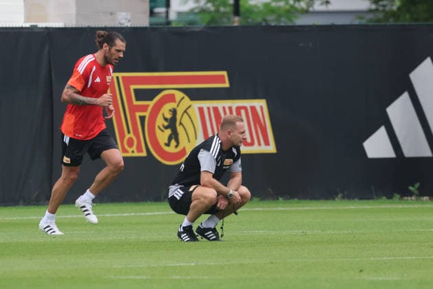 BERLIN, DEUTSCHLAND - JULY 1: Trainer Coach Mauro Lustrinelli (Union Berlin), Training kick-off 1. FC Union Berlin at Training ground at Stadion an der Alten Foersterei on matchday 32 on July 1, 2026 in Berlin, Deutschland. DFB regulations prohibit any use of photographs as image sequences and or quasi video. Berlin Deutschland Copyright: xO.Frankex