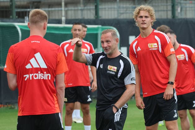 BERLIN, DEUTSCHLAND - JULY 1: Trainer Coach Mauro Lustrinelli (Union Berlin), during the Training kick-off 1. FC Union Berlin at Training ground at Stadion an der Alten Foersterei on matchday 32 on July 1, 2026 in Berlin, Deutschland. DFB regulations prohibit any use of photographs as image sequences and or quasi video. Berlin Deutschland Copyright: xO.Frankex