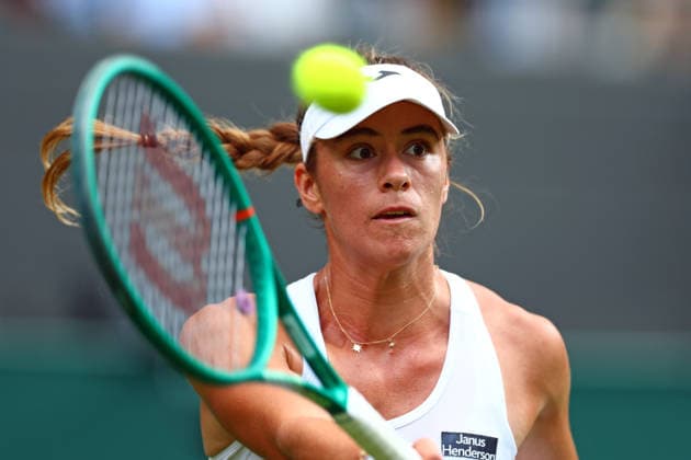 Solana Sierra during her second round match Wimbledon Tennis Championships, Day 3, The All England Lawn Tennis and Croquet Club, London, UK - 01 Jul 2026London The All England Lawn Tennis and United Kingdom  Copyright: xJamesxMarsh Shutterstockx 16970329dr