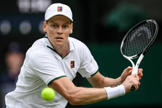 260701 Jannik Sinner of Italy competes in a men™s second round singles match during day 3 of Wimbledon on July 1, 2026 in London. Photo: Jesper Zerman BILDBYRAN kod JZ JZ0745 tennis wimbledon 3 bbeng genre tennisskor *** 260701 Jannik Sinner of Italy competes in a men’s second-round singles match during Day 3 of Wimbledon on July 1, 2026 in London. Photo by Jesper Zerman, BILDBYRAN code JZ JZ0745, tennis, Wimbledon 3, bbeng, genre: tennis shoes  Copyright: JESPERxZERMAN BB260701JZ047