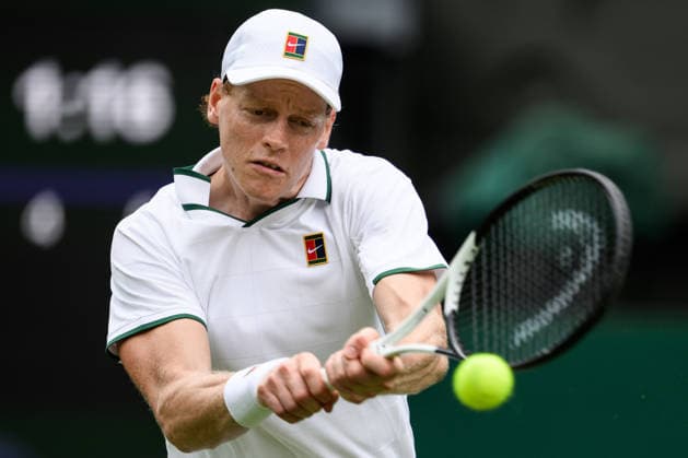 260701 Jannik Sinner of Italy competes in a men™s second round singles match during day 3 of Wimbledon on July 1, 2026 in London. Photo: Jesper Zerman BILDBYRAN kod JZ JZ0745 tennis wimbledon 3 bbeng genre tennisskor *** 260701 Jannik Sinner of Italy competes in a men’s second-round singles match during Day 3 of Wimbledon on July 1, 2026 in London. Photo by Jesper Zerman, BILDBYRAN, code JZ JZ0745, tennis, Wimbledon 3, bbeng, genre: tennis shoes  Copyright: JESPERxZERMAN BB260701JZ049
