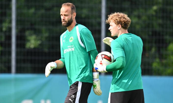 01.07.2026 - Fussball - 2. Bundesliga - Saison 2026 2027 - SpVgg Greuther Fürth Fuerth ( Kleeblatt ) - Training Trainingsauftakt - - xwoxzix - Christian Ortag (39, SpVgg Greuther Fürth ) Silas Prüfrock (43, SpVgg Greuther Fürth ) *** July 1, 2026 Soccer 2. Bundesliga 2026–2027 Season SpVgg Greuther Fürth (Füroth Kleeblatt) Training First Day of Training xwoxzix Christian Ortag 39, SpVgg Greuther Fürth Silas Prüfrock 43, SpVgg Greuther Fürth