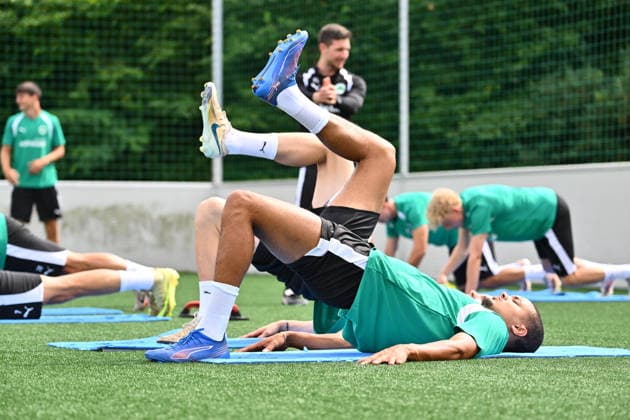 01.07.2026 - Fussball - 2. Bundesliga - Saison 2026 2027 - SpVgg Greuther Fürth Fuerth ( Kleeblatt ) - Training Trainingsauftakt - - xwoxzix - Maximilian Solomon Dietz (33, SpVgg Greuther Fürth ) *** July 1, 2026 Soccer 2. Bundesliga 2026–2027 Season SpVgg Greuther Fürth (Füroth Kleeblatt) Training First Day of Training xwoxzix Maximilian Solomon Dietz 33, SpVgg Greuther Fürth