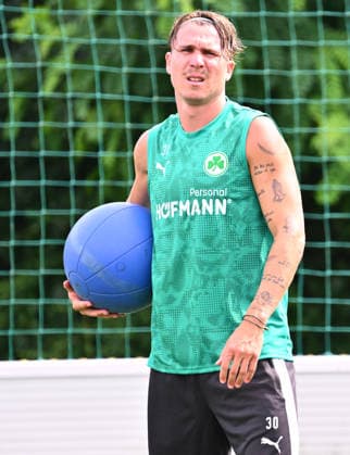01.07.2026 - Fussball - 2. Bundesliga - Saison 2026 2027 - SpVgg Greuther Fürth Fuerth ( Kleeblatt ) - Training Trainingsauftakt - - xwoxzix - Felix Klaus (30, SpVgg Greuther Fürth ) *** July 1, 2026 Soccer 2. Bundesliga 2026–2027 Season SpVgg Greuther Fürth (Füroth Kleeblatt) Training First Day of Training xwoxzix Felix Klaus 30, SpVgg Greuther Fürth