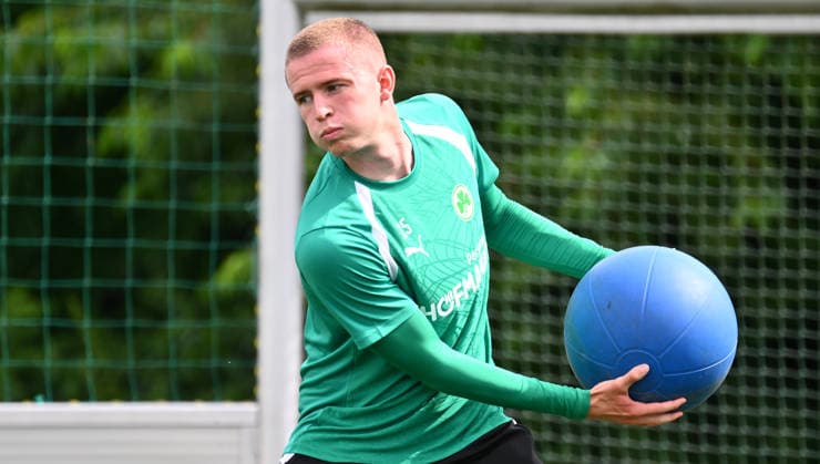 01.07.2026 - Fussball - 2. Bundesliga - Saison 2026 2027 - SpVgg Greuther Fürth Fuerth ( Kleeblatt ) - Training Trainingsauftakt - - xwoxzix - Brynjar Ingi Bjarnason (25, SpVgg Greuther Fürth ) *** July 1, 2026 Soccer 2. Bundesliga 2026–2027 Season SpVgg Greuther Fürth (Füroth Kleeblatt) Training First Training Session xwoxzix Brynjar Ingi Bjarnason, 25, SpVgg Greuther Fürth
