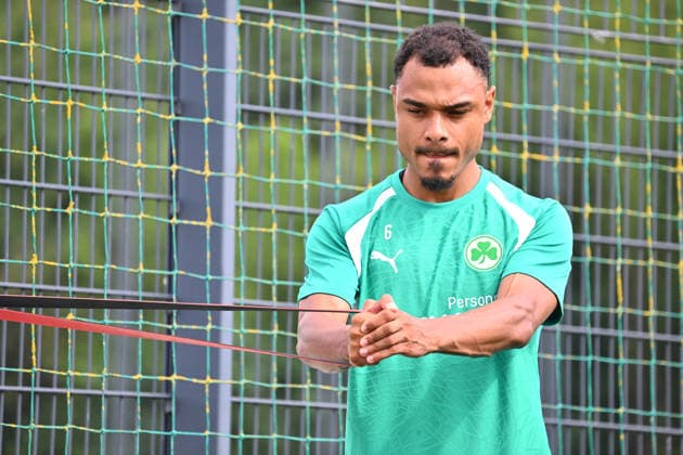 01.07.2026 - Fussball - 2. Bundesliga - Saison 2026 2027 - SpVgg Greuther Fürth Fuerth ( Kleeblatt ) - Training Trainingsauftakt - - xwoxzix - Sacha Banse Bansé (6, SpVgg Greuther Fürth ) *** July 1, 2026 Soccer 2. Bundesliga 2026–2027 Season SpVgg Greuther Fürth Fürth Kleeblatt Training First Day of Training xwoxzix Sacha Banse Bansé 6, SpVgg Greuther Fürth