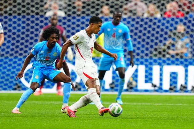 England v DR Congo - FIFA World Cup, WM, Weltmeisterschaft, Fussball 2026 - Round of 32 ATLANTA, USA - JULY 1: Jude Bellingham of England in action against Samuel Moutoussamy of DR Congo during 2026 FIFA World Cup Round of 32 match between England and DR Congo at Mercedes-Benz Stadium (Atlanta Stadium) in Atlanta, Georgia, United States on July 1, 2026. Evrim Aydin Anadolu Georgia United States. Editorial use only. Please get in touch for any other usage.  Copyright: x2026xAnadoluxEvrimxAydinx