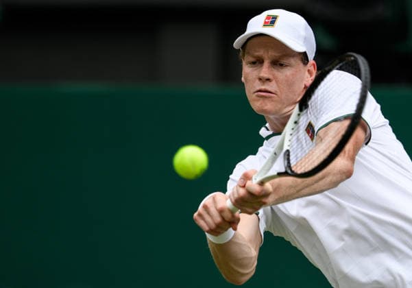 260701 Jannik Sinner of Italy competes in a mens™ second round singles match during day 3 of Wimbledon on July 1, 2026 in London. Photo: Jesper Zerman BILDBYRAN kod JZ JZ0745 tennis wimbledon 3 bbeng *** 260701 Jannik Sinner of Italy competes in a men s second-round singles match during Day 3 of Wimbledon on July 1, 2026, in London. Photo: Jesper Zerman, BILDBYRAN, code JZ JZ0745, tennis, wimbledon, 3 bbeng  Copyright: JESPERxZERMAN BB260701JZ076
