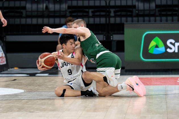 Japan v Lithuania - Round of 16 - FIBA U17, U 17 Basketball World Cup 2026 Kuon Sato of Japan competes during the FIBA U17 Basketball World Cup Round of 16 game between Japan and Lithuania at BDC Main Venue in Istanbul, Turkey, on July 1, 2026. Istanbul Istanbul Turkey  Copyright: xYagizxGurtugx originalFilename:gurtug-japanvli260701_npBhR.jpg