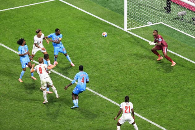 Football - FIFA World Cup, WM, Weltmeisterschaft, Fussball - Round of 32 - Round of 32 - England v DR Congo 1st July 2026 - FIFA World Cup - Round of 32 - England v DR Congo - Harry Kane of England scores their first goal - Photo: Simon Stacpoole Offside. Atlanta USA *** Fußball – FIFA-Weltmeisterschaft – Runde der letzten 32 – Runde der letzten 32 – England gegen DR Kongo – 1. Juli 2026 – FIFA-Weltmeisterschaft – Runde der letzten 32 – England gegen DR Kongo – Harry Kane aus England erzielt das erste Tor – Foto: Simon Stacpoole – Abseits – Atlanta, USA  Copyright: xSimonxStacpoolexOffside
