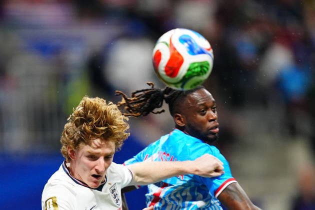 England v DR Congo - FIFA World Cup, WM, Weltmeisterschaft, Fussball 2026 - Round of 32 ATLANTA, USA - JULY 1: Anthony Gordon (L) of England in action during 2026 FIFA World Cup Round of 32 match between England and DR Congo at Mercedes-Benz Stadium (Atlanta Stadium) in Atlanta, Georgia, United States on July 1, 2026. Evrim Aydin Anadolu Georgia United States. Editorial use only. Please get in touch for any other usage.  Copyright: x2026xAnadoluxEvrimxAydinx