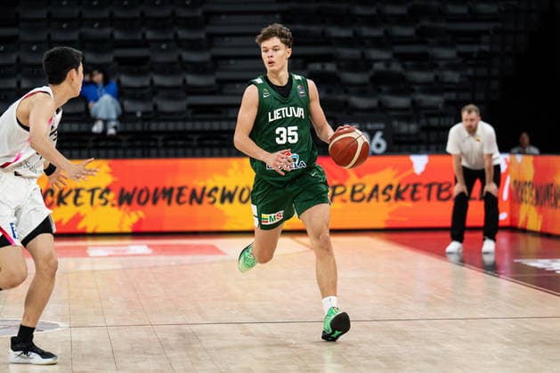 Japan v Lithuania - Round of 16 - FIBA U17, U 17 Basketball World Cup 2026 Gabrielius Buivydas of Lithuania plays during the FIBA U17 Basketball World Cup Round of 16 game between Japan and Lithuania at BDC Main Venue in Istanbul, Turkey, on July 1, 2026. Istanbul Istanbul Turkey  Copyright: xYagizxGurtugx originalFilename:gurtug-japanvli260701_npZAk.jpg