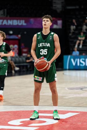 Japan v Lithuania - Round of 16 - FIBA U17, U 17 Basketball World Cup 2026 Gabrielius Buivydas of Lithuania plays during the FIBA U17 Basketball World Cup Round of 16 game between Japan and Lithuania at BDC Main Venue in Istanbul, Turkey, on July 1, 2026. Istanbul Istanbul Turkey  Copyright: xYagizxGurtugx originalFilename:gurtug-japanvli260701_npZB6.jpg