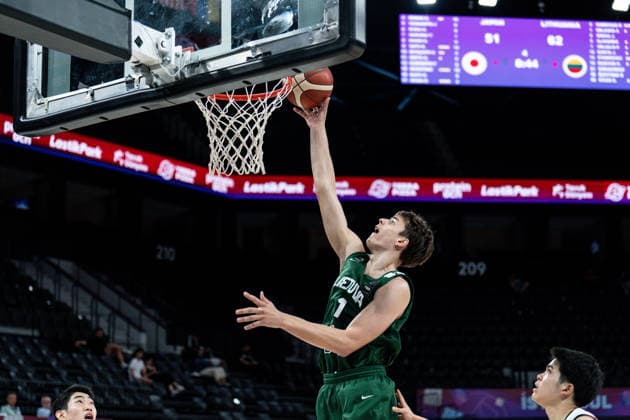 Japan v Lithuania - Round of 16 - FIBA U17, U 17 Basketball World Cup 2026 Arnas Erlickis of Lithuania plays during the FIBA U17 Basketball World Cup Round of 16 game between Japan and Lithuania at BDC Main Venue in Istanbul, Turkey, on July 1, 2026. Istanbul Istanbul Turkey  Copyright: xYagizxGurtugx originalFilename:gurtug-japanvli260701_npHiF.jpg
