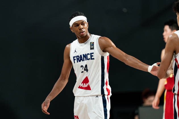 France v China - Round of 16 - FIBA U17, U 17 Basketball World Cup 2026 Messi Yangala of France looks on during the FIBA U17 Basketball World Cup Round of 16 game between France and China at BDC Main Venue in Istanbul, Turkey, on July 1, 2026. Istanbul Istanbul Turkey  Copyright: xYagizxGurtugx originalFilename:gurtug-francevc260701_np2kR.jpg