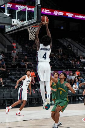 USA v Cameroon - Round of 16 - FIBA U17, U 17 Basketball World Cup 2026 NaVorro Bowman Jr of the United States is in action during the FIBA U17 Basketball World Cup Round of 16 game between the United States and Cameroon at BDC Main Venue on July 1, 2026, in Istanbul, Turkey. Istanbul Istanbul Turkey  Copyright: xYagizxGurtugx originalFilename:gurtug-usavcame260701_npDqS.jpg