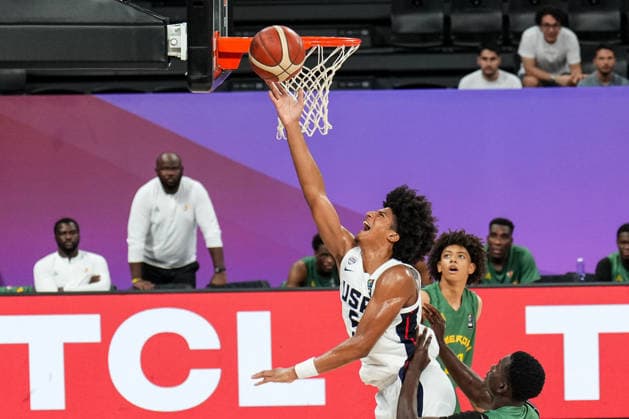 USA v Cameroon - Round of 16 - FIBA U17, U 17 Basketball World Cup 2026 Asa Montgomery of the United States is in action during the FIBA U17 Basketball World Cup Round of 16 game between the United States and Cameroon at BDC Main Venue in Istanbul, Turkey, on July 1, 2026. Istanbul Istanbul Turkey  Copyright: xYagizxGurtugx originalFilename:gurtug-usavcame260701_npaqC.jpg