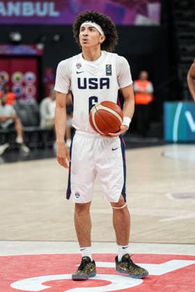 USA v Cameroon - Round of 16 - FIBA U17, U 17 Basketball World Cup 2026 Cayden Daughtry of the United States competes during the FIBA U17 Basketball World Cup Round of 16 game between the United States and Cameroon at BDC Main Venue in Istanbul, Turkey, on July 1, 2026. Istanbul Istanbul Turkey  Copyright: xYagizxGurtugx originalFilename:gurtug-usavcame260701_npMVJ.jpg