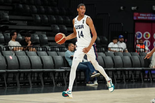 USA v Cameroon - Round of 16 - FIBA U17, U 17 Basketball World Cup 2026 Clarence Rosser Jr of the United States is in action during the FIBA U17 Basketball World Cup Round of 16 game between the United States and Cameroon at BDC Main Venue on July 1, 2026, in Istanbul, Turkey. Istanbul Istanbul Turkey  Copyright: xYagizxGurtugx originalFilename:gurtug-usavcame260701_np7iJ.jpg