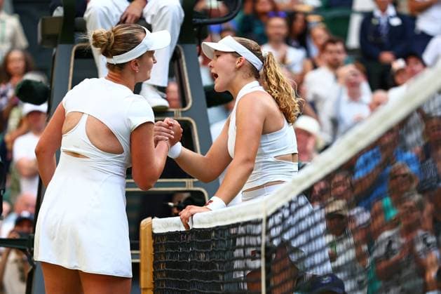 Barbora Krejcikova celebrates victory in her second round match against Mirra Andreeva Wimbledon Tennis Championships, Day 3, The All England Lawn Tennis and Croquet Club, London, UK - 01 Jul 2026London The All England Lawn Tennis and United Kingdom  Copyright: xJamesxMarsh Shutterstockx 16970329fx
