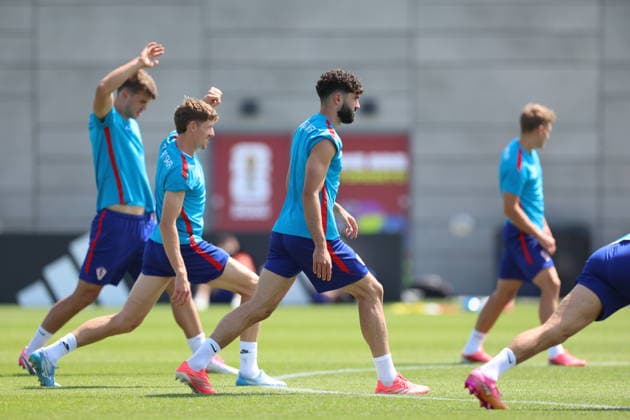 Croatia Training And press conference, PK, Pressekonferenz - FIFA World Cup, WM, Weltmeisterschaft, Fussball 2026 Kristijan Jakic and Josko Gvardiol of Croatia during the training session one day ahead of the FIFA World Cup 2026 Round of 32 match between Portugal and Croatia at training ground Centennial Park on July 01, 2026 in Toronto, Ontario.  SanjinxStrukic PIXSELL