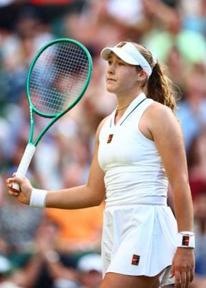 Mirra Andreeva during her second round match Wimbledon Tennis Championships, Day 3, The All England Lawn Tennis and Croquet Club, London, UK - 01 Jul 2026London The All England Lawn Tennis and United Kingdom  Copyright: xJamesxMarsh Shutterstockx 16970329gb