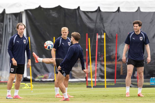 FOOTBALL - FIFA World Cup, WM, Weltmeisterschaft, Fussball 2026 SANTA BARBARA,CALIFORNIA,USA,01.JUL.26 - FOOTBALL - FIFA World Cup 2026, round of 32, Spain vs Austria, preview, training team AUT. Image shows Patrick Wimmer, Xaver Schlager, Romano Schmid and Michael Gregoritsch (AUT).  GEPAxpictures xArminxRauthner