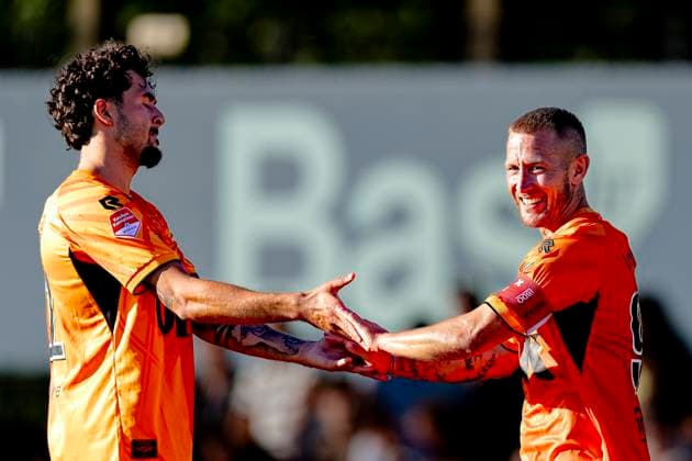 ETTEN-LEUR - NAC Breda player Lewis Holtby celebrates his goal during the Keuken Kampioen Divisie friendly match between Etten-Leur United and NAC Breda at VV Internos on July 1, 2026 in Etten-Leur, the Netherlands. (Photo by DeFodi Images) - *** ETTEN LEUR NAC Breda player Lewis Holtby celebrates his goal during the Keuken Kampioen Divisie friendly match between Etten Leur United and NAC Breda at VV Internos on July 1, 2026, in Etten Leur, the Netherlands. Photo by DeFodi Images