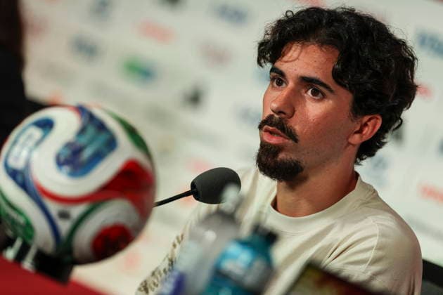 FIFA World Cup, WM, Weltmeisterschaft, Fussball 2026 - Portugal press conference, PK, Pressekonferenz Portugal soccer team player Vitinha speaks during the press conference at the Toronto Stadium for the FIFA World Cup 2026, Toronto, Canada, 01 July 2026. Toronto Toronto Canada  Copyright: xMIGUELxA.xLOPESx