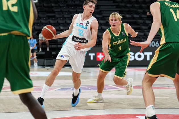 Slovenia v Australia - Round of 16 - FIBA U17, U 17 Basketball World Cup 2026 Matic Rezec of Slovenia plays during the FIBA U17 Basketball World Cup Round of 16 game between Slovenia and Australia at BDC Main Venue in Istanbul, Turkey, on July 1, 2026. Istanbul Istanbul Turkey  Copyright: xYagizxGurtugx originalFilename:gurtug-slovenia260701_np4oJ.jpg