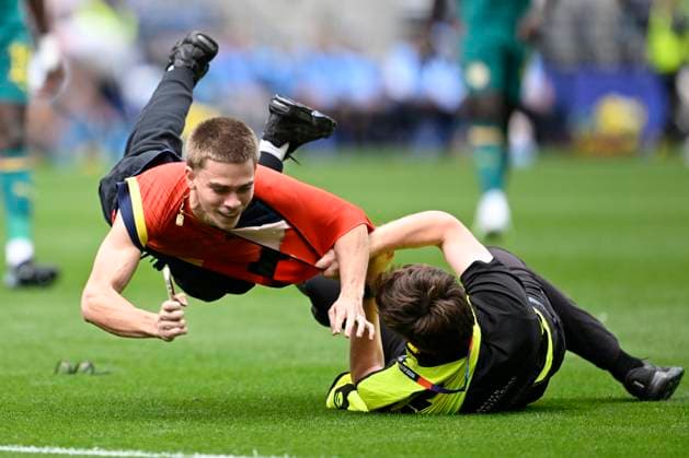 Belgium vs Senegal - 2026 FIFA World Cup, WM, Weltmeisterschaft, Fussball SEATTLE, USA - JULY 01 : Streakers during the FIFA World Cup 2026 Round of 32 match between Belgium and Senegal at the Lumen Field stadium on July 01, 2026 in Seattle, USA, 15 06 2026 Seattle United States of America  Copyright: xNicoxVereeckenx
