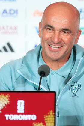 Portugal s coach Roberto Martinez speaks at a press conference, PK, Pressekonferenz in Toronto, Canada, 01 July 2026. Press conference of the Portugal national team, Nationalteam !ACHTUNG: NUR REDAKTIONELLE NUTZUNG!  Copyright: xBienvenidoxVelascox GR3332 20260701-55020769972_1