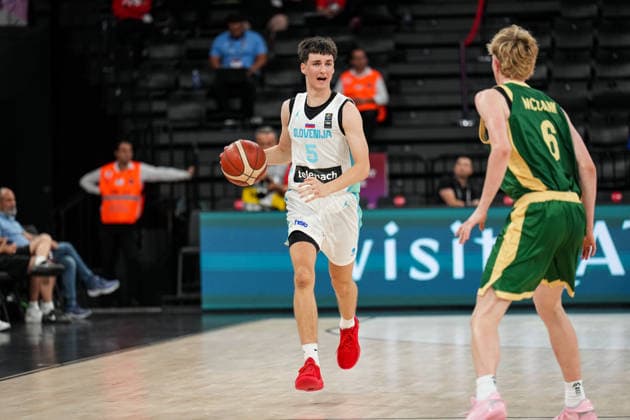 Slovenia v Australia - Round of 16 - FIBA U17, U 17 Basketball World Cup 2026 Aleks Pejic Rupnik of Slovenia is in action during the FIBA U17 Basketball World Cup Round of 16 game between Slovenia and Australia at BDC Main Venue in Istanbul, Turkey, on July 1, 2026. Istanbul Istanbul Turkey  Copyright: xYagizxGurtugx originalFilename:gurtug-slovenia260701_npm8a.jpg