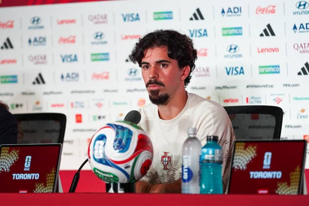 Portugal vs Croatia FIFA World Cup, WM, Weltmeisterschaft, Fussball 2026 Round of 32 press conference, PK, Pressekonferenz Vitinha 23 of Portugal during the 2026 FIFA World Cup MD-1 Press Conference ahead of the Round of 32 match between Portugal and Croatia at Toronto Stadium. on July 1, 2026 in Toronto, Canada. (Photo by Leonardo Ramirez Eyepix Group) Copyright: xLeonardoxRamirezx xEyepixxGroupx LR26062026-01327