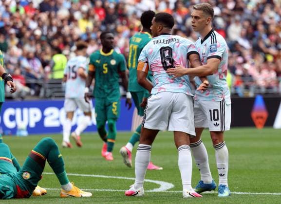Belgium s Youri Tielemans and Belgium s Leandro Trossard pictured during a soccer game between Belgian national team, Nationalteam Red Devils and Senegal, on Wednesday 01 July 2026, at the Seattle Field, in Seattle, a 1 16 finals game in the FIFA World Cup, WM, Weltmeisterschaft, Fussball 2026. BRUNOxFAHY  x180122859x