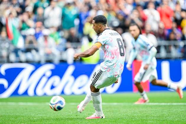 Belgium vs Senegal - 2026 FIFA World Cup, WM, Weltmeisterschaft, Fussball SEATTLE, USA - JULY 01 : Tielemans Youri midfielder of Belgium scoring a penalty during the FIFA World Cup 2026 Round of 32 match between Belgium and Senegal at the Lumen Field stadium on July 01, 2026 in Seattle, USA, 15 06 2026 Seattle United States of America  Copyright: xNicoxVereeckenx