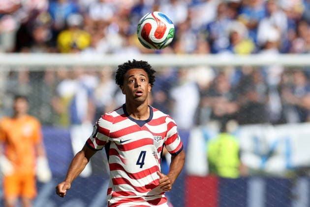FIFA World Cup, WM, Weltmeisterschaft, Fussball 2026 - Round of 32 - USA vs Bosnia and Herzegovina Tyler Adams of USA in action during the FIFA World Cup 2026 Round of 32 match USA against Bosnia and Herzegovina, in San Francisco, Califronia, USA, 01 July 2026. SANTA CLARA United States  Copyright: xBENJAMINxFANJOYx