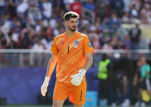 FIFA World Cup, WM, Weltmeisterschaft, Fussball 2026 - United States Of America v Bosnia and Herzegovina CALIFORNIA, UNITED STATES OF AMERICA, July 1: Nikola Vasilj of Bosnia and Herzegovina national team, Nationalteam during the FIFA World Cup 2026 match in the Round Of 32 between United States Of America v Bosnia and Herzegovina at San Francisco Stadium, Santa Clara, California, on 1 July. (Photo by DC Photo Crystal Pix) Santa Clara San Francisco Stadium United States Of America Copyright: xDCxPhotox xCrystaxPixx SportsxPressxPhotox Sportspressphoto_SPR182386