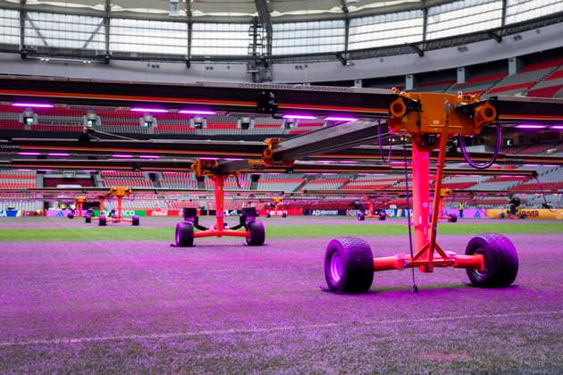 BC Place pitch prepared ahead of FIFA World Cup, WM, Weltmeisterschaft, Fussball - Switzerland vs Algeria match The grass on the pitch at BC Place Stadium is prepared with grow lights one day ahead of the FIFA World Cup round of 32 match between Switzerland and Algeria at BC Place in Vancouver, Canada, 01 July 2026. VANCOUVER Canada  Copyright: xPETERxKLAUNZERx